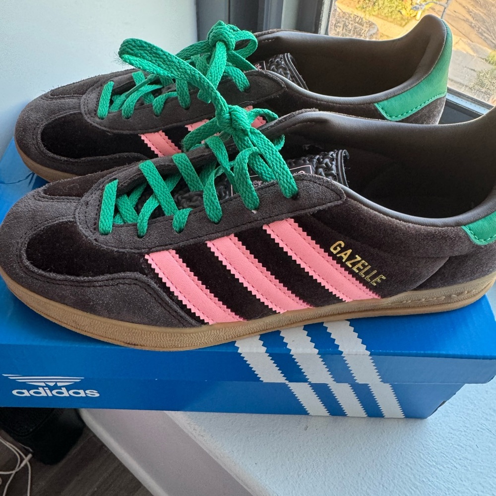 Adidas Gazelle with Pink and Green Highlights